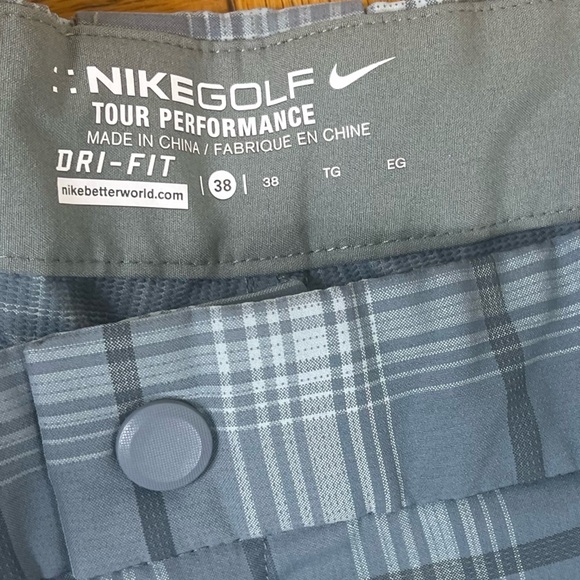 Nike Blue Plaid Men's Shorts - Picture 7 of 7